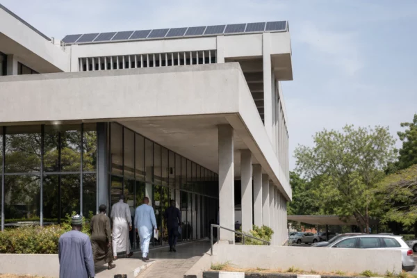 Au Nigeria, la nouvelle facturation nette transforme le surplus solaire des entreprises en crédit sur la facture