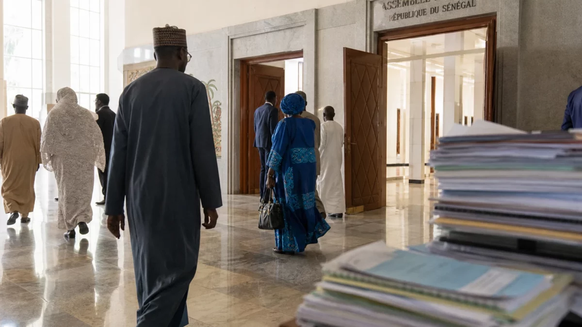 Au Sénégal, les fonds politiques relancent le débat sur la transparence après l’offensive du Pastef