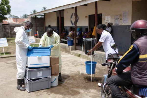 En RDC, Ebola gagne du terrain et oblige Kinshasa à durcir la riposte dans l’est du pays