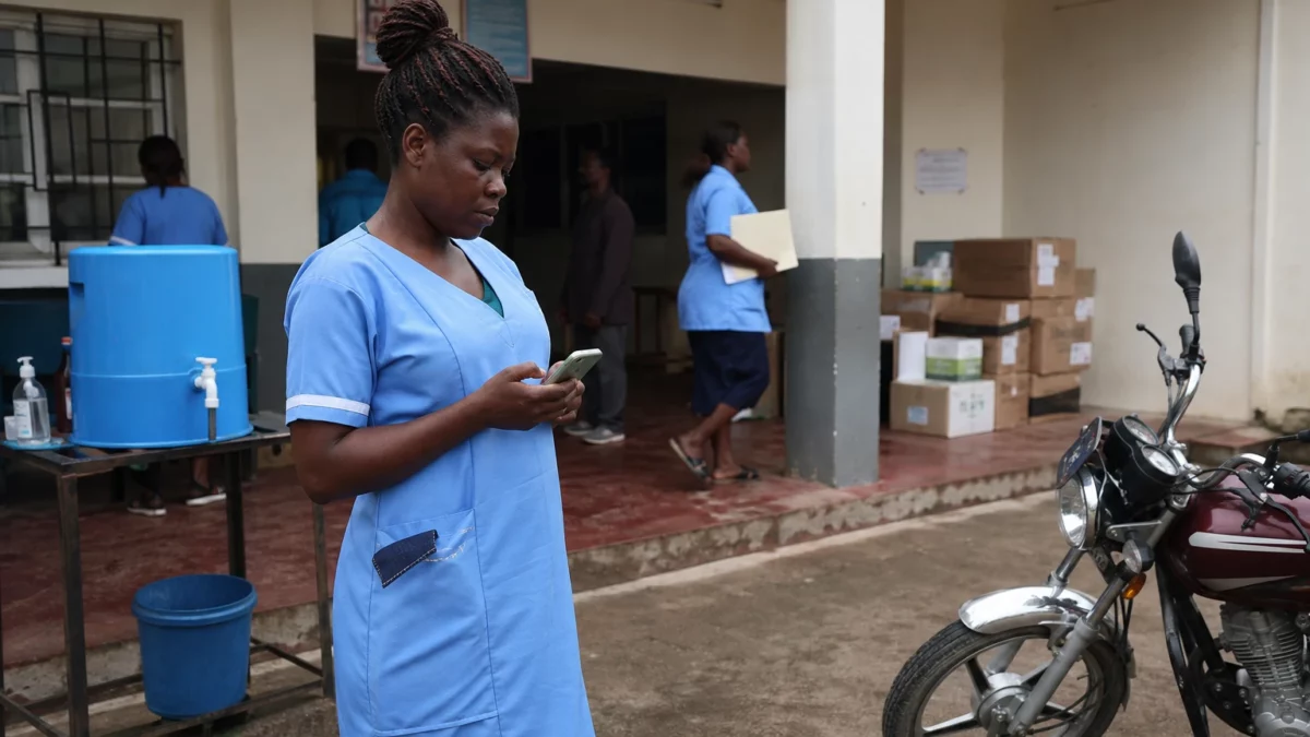 À Bunia, la grève des soignants menace la riposte contre Ebola dans l’est de la RDC et révèle les failles de paiement