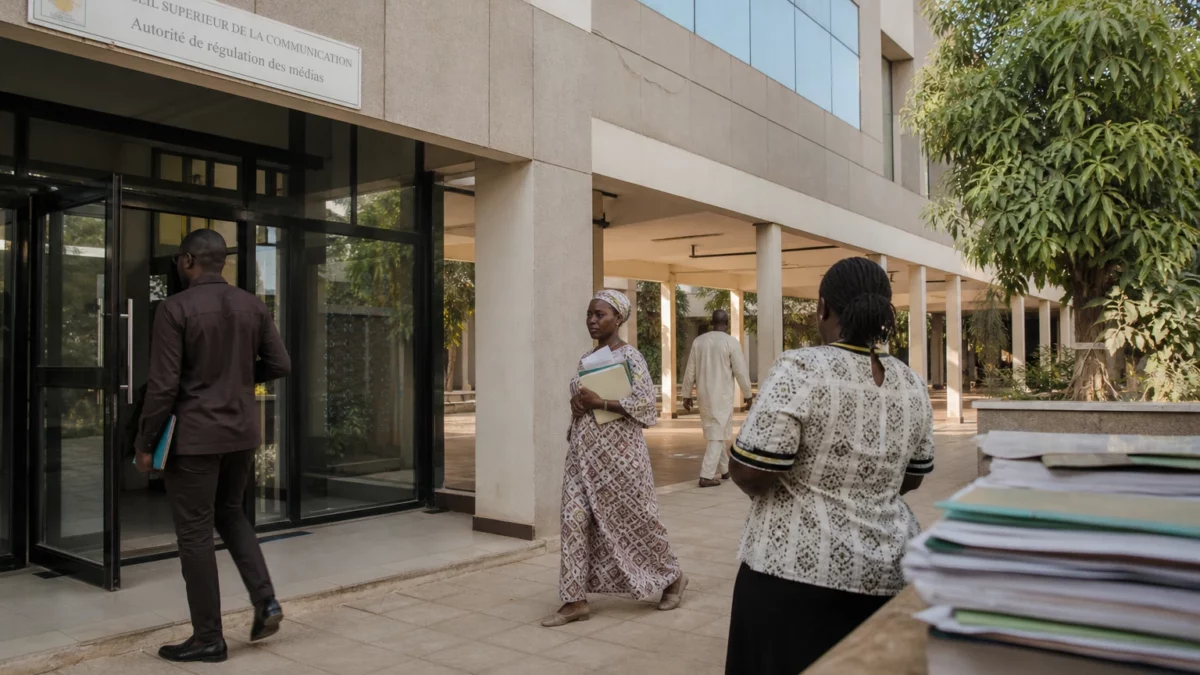 Au Burkina Faso, le CSC durcit le ton contre Canal+ pour imposer l’accès gratuit aux chaînes de la RTB