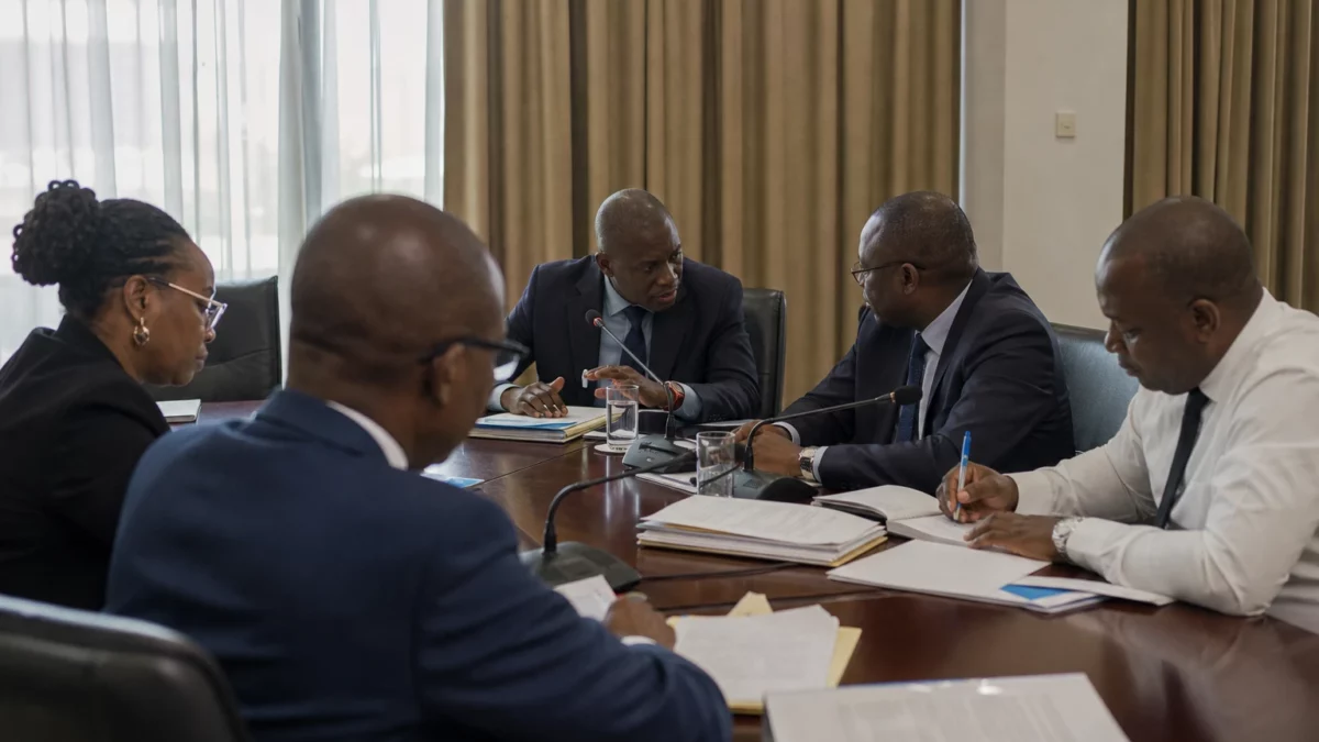 Au Congo, la dépendance aux titres publics régionaux renchérit la dette et resserre la marge budgétaire de Brazzaville