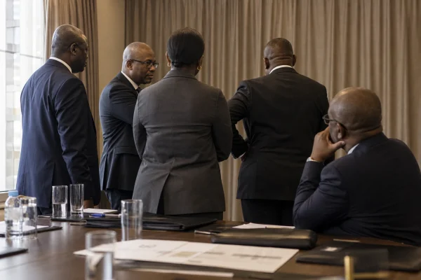 En Côte d’Ivoire, la baisse du risque de dette valide un pari budgétaire fondé sur l’investissement public