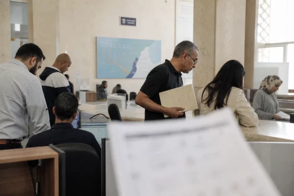 À Ceuta, la pression migratoire révèle les limites du contrôle frontalier entre le Maroc et l’Espagne