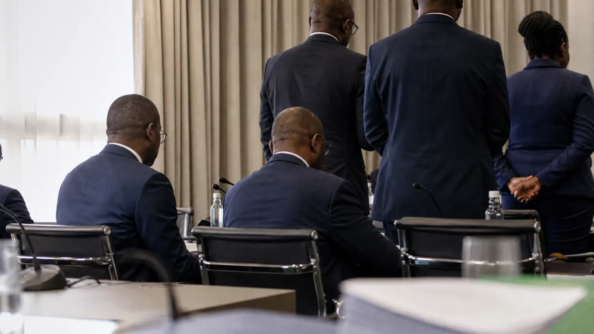 Au Gabon, le dossier des biens mal acquis rapproche la famille Bongo d&rsquo;un procès en France