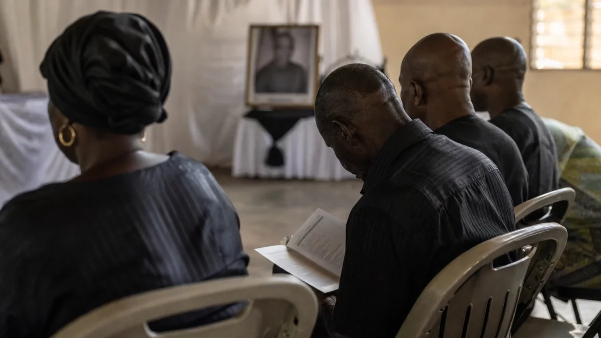 Au Ghana, la mort d’Awuche révèle le coût des maladies rares et l’isolement des patients du nord