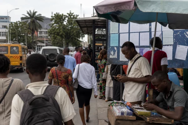 Kinshasa mise sur la reddition des FDLR pour desserrer la crise sécuritaire et tester l’accord de paix avec Kigali
