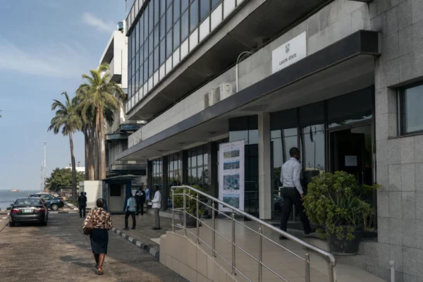 À Lagos, l’accès aux plages devient un marqueur social qui exclut de plus en plus les Nigérians modestes