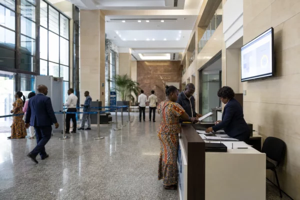En RDC, les paiements se réinventent entre banque, mobile money et réseaux internationaux avec EquityBCDC