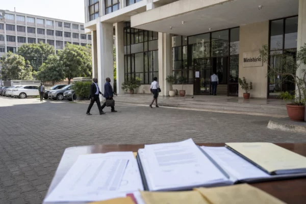 Au Mozambique, Daniel Chapo veut prolonger l’appui européen pour sécuriser Cabo Delgado et protéger le gaz
