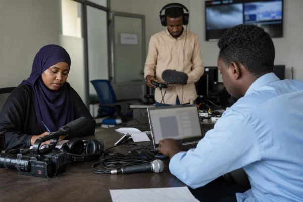 À Mogadiscio, le retrait américain fragilise AUSSOM et teste la capacité de la Somalie à tenir seule face à Al-Shabaab