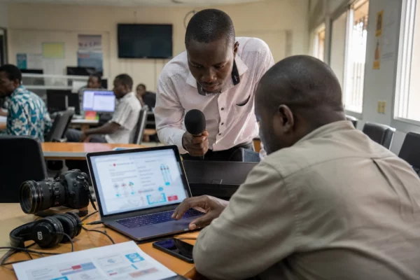 Au Burkina Faso, la Santé passe la barre des 50 % avec des centres ouverts et une lutte accrue contre le paludisme