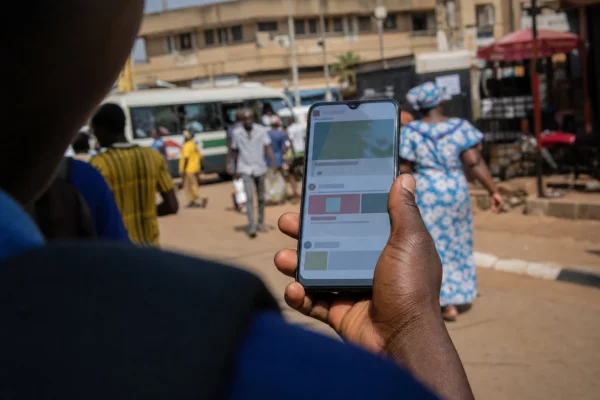 Burkina Faso : le régulateur durcit le bras de fer avec Canal+ autour des chaînes publiques