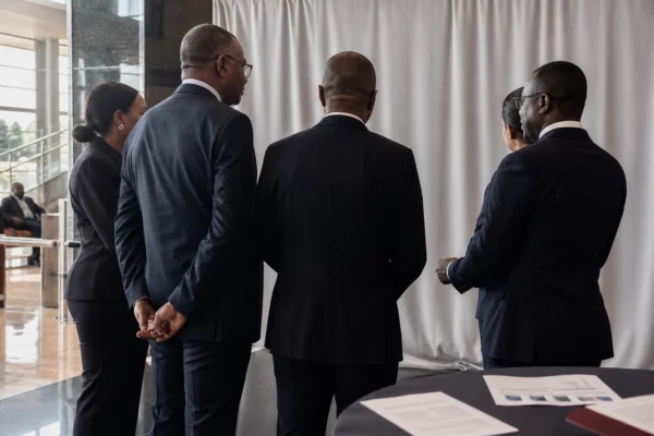 En Angola, l’introduction en bourse de Unitel teste la profondeur d’un marché financier encore dominé par la dette