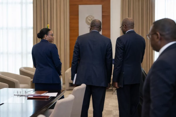 À Dakar, la rencontre Macky Sall–Diomaye Faye place le Sénégal au centre d’un bras de fer diplomatique à l’ONU
