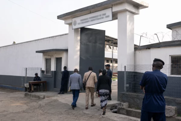 En RDC, l’évasion de Watsa expose la faillite persistante d’un système pénitentiaire sous-dimensionné