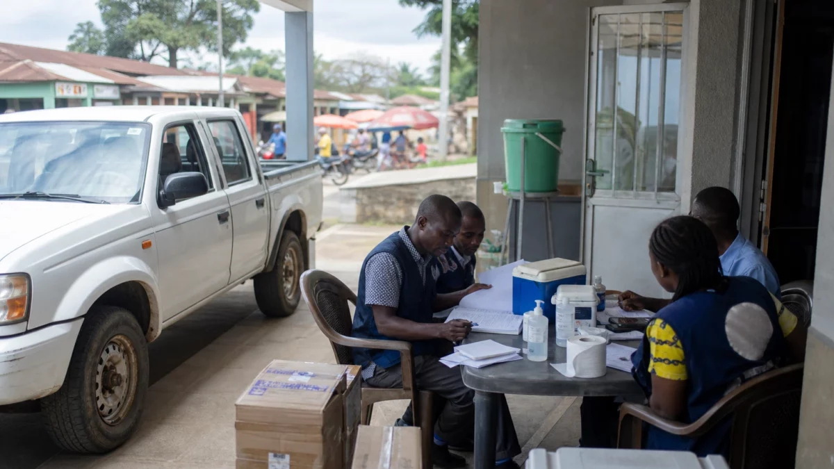 Ebola en RDC : un modèle de risque cible les zones de santé à surveiller en Ituri et dans l’est