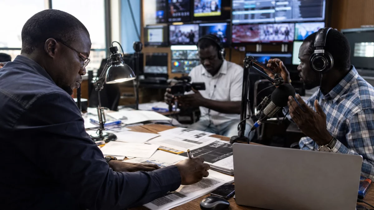 À Dakar, le retour éclair de Macky Sall relance le débat entre mémoire politique et ambition à l’ONU