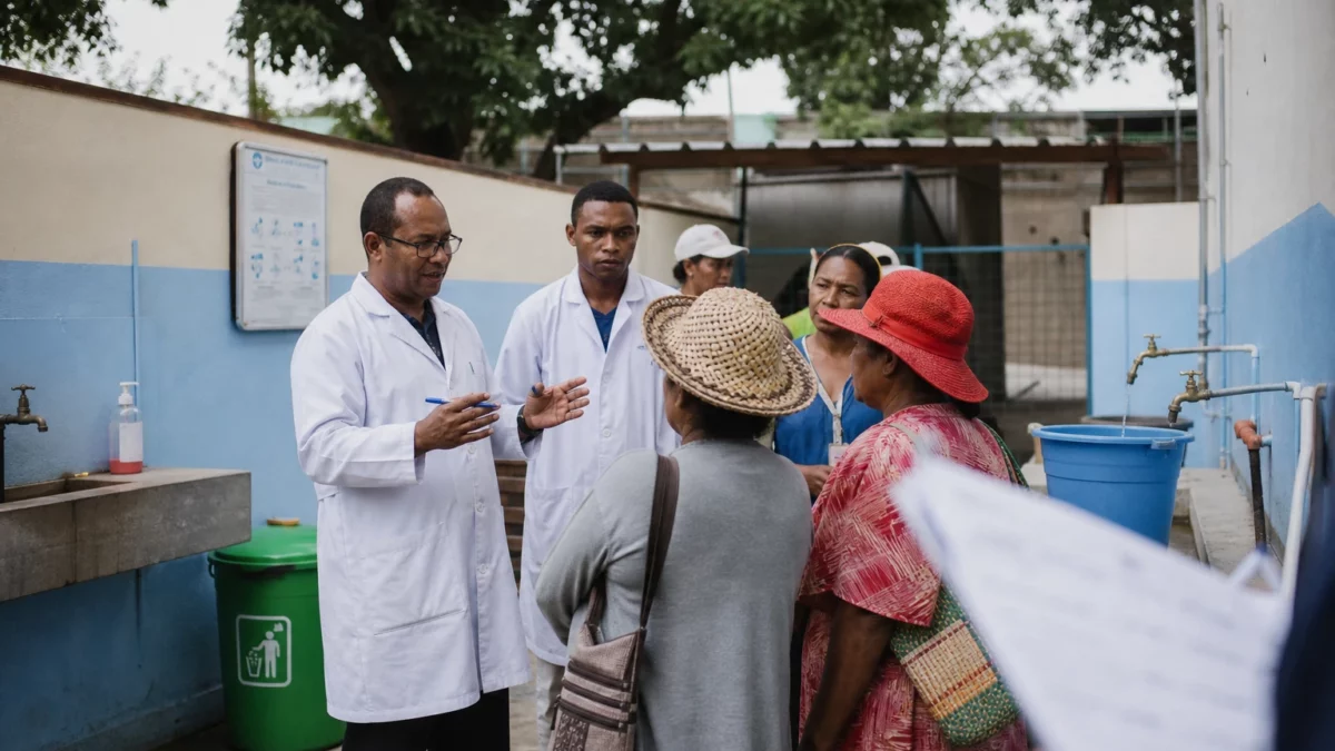 À Madagascar, Marie Lucienne Domoinamalala relie terrain, eau et institutions pour réduire les inégalités de santé
