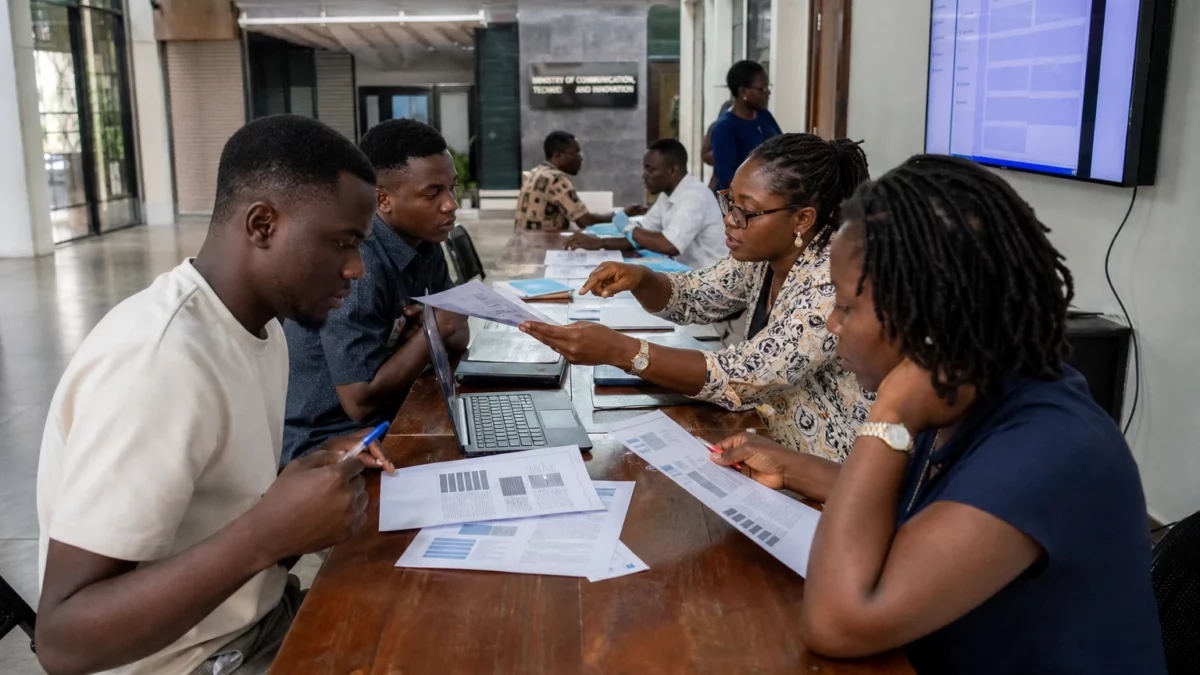 À Freetown, la Sierra Leone mise sur les biens publics numériques pour former ses développeurs de demain