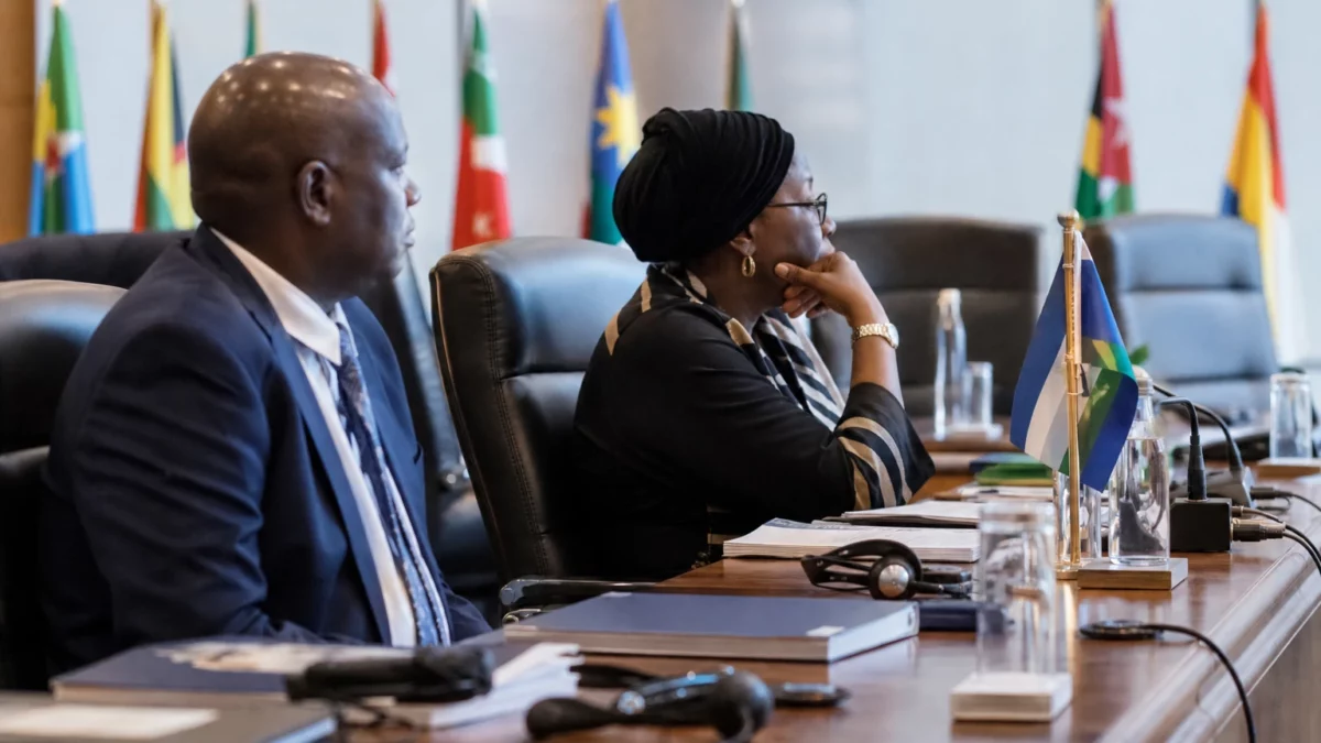 L’Afrique subsaharienne doit absorber un nouveau choc énergétique alors que le détroit d’Ormuz se referme sur le pétrole