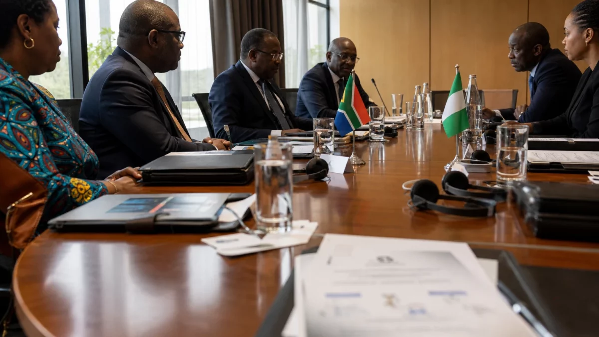 Rapatriement de 1 490 Nigérians : Pretoria face au coût politique des violences anti-migrants