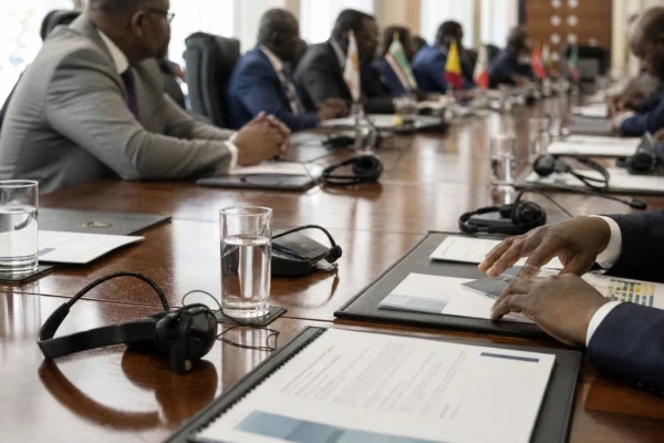Depuis Dakar, le Sénégal relie CAN féminine, crise au Niger et recomposition politique en Afrique de l’Ouest
