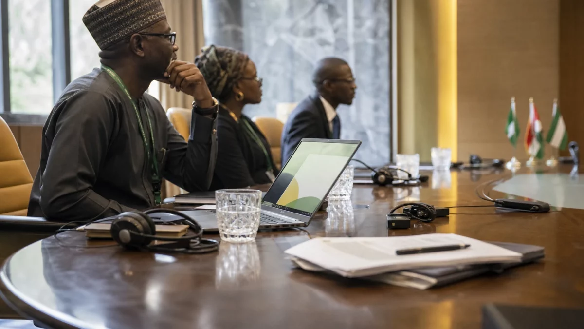 Nigeria : former 2 000 enseignants au numérique ne suffira pas sans combler la pénurie et stabiliser l’école publique
