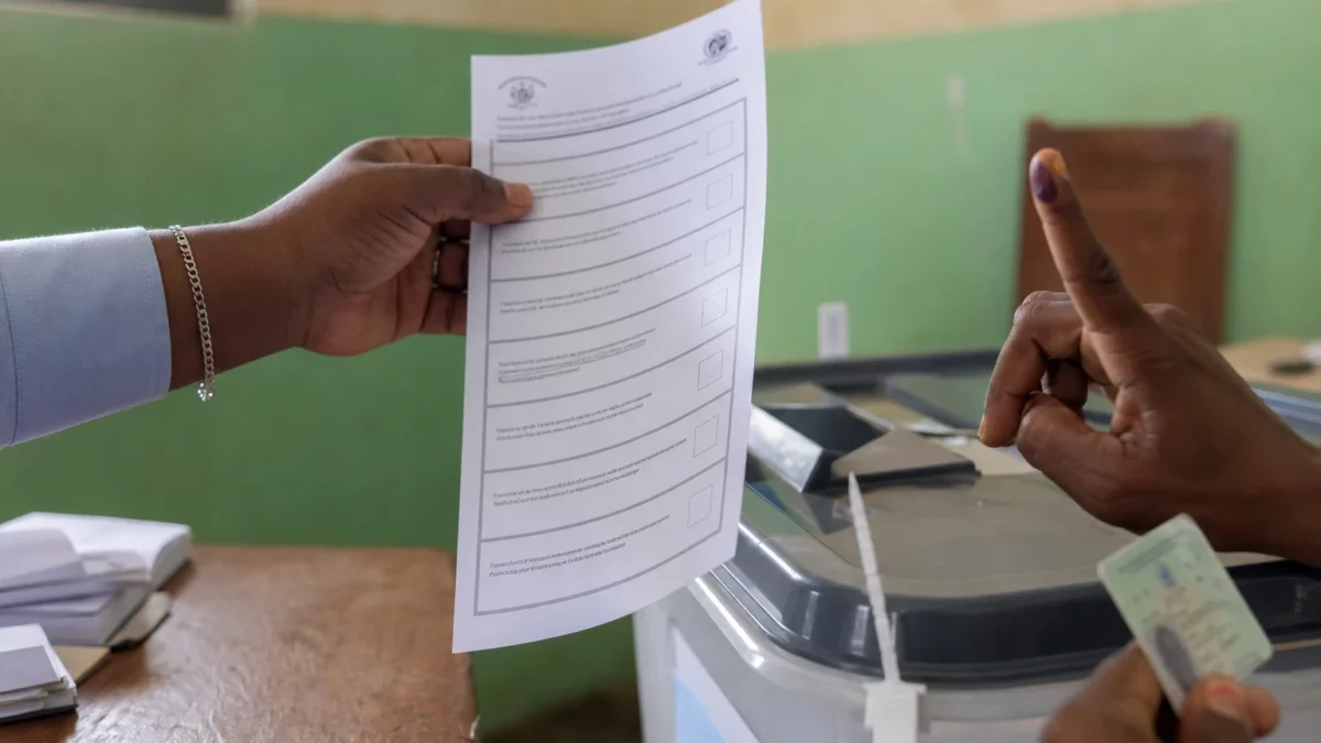 À São Tomé, la réélection de Carlos Vila Nova confirme la stabilité d’un pouvoir présidentiel surtout symbolique