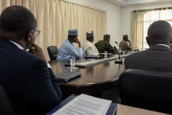 Dans le nord-ouest du Nigeria, les élus locaux vivent sous escorte face aux groupes armés de Zamfara