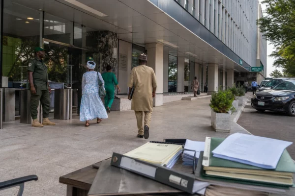 Au Nigeria, une plateforme interministérielle veut convertir la poussée démographique en emplois, santé et productivité