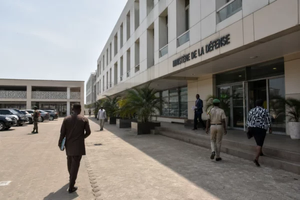 Au Pentagone, le Bénin consolide avec Washington un partenariat militaire face aux menaces du nord