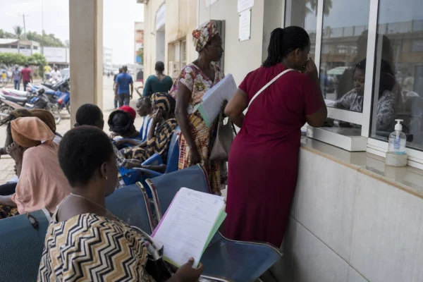 En Côte d’Ivoire, l’arrestation de Coach Mehdi au Mali relance la pression sur la justice face aux violences sexuelles