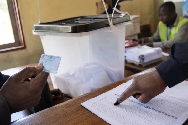 À Bukavu, l’AFC/M23 verrouille les radios et coupe les sources venues de Kinshasa dans l’Est congolais