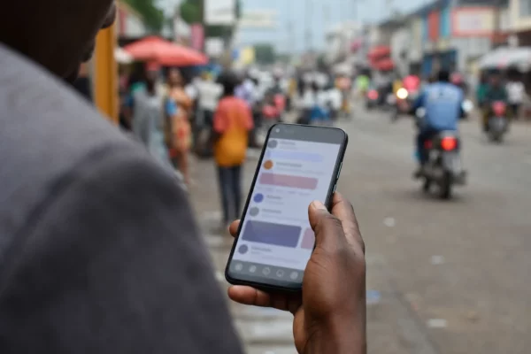 À Bunia, les attaques d’ambulances ralentissent la riposte contre Ebola et exposent la défiance des communautés en RDC