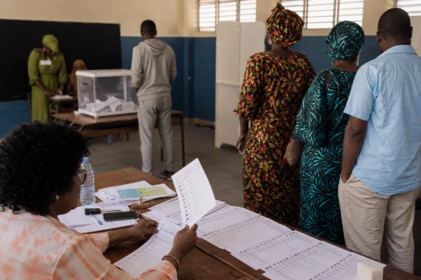 À Dakar, le Sénégal relance sa course au Mondial 2027 en écrasant le Mali et en marquant les esprits
