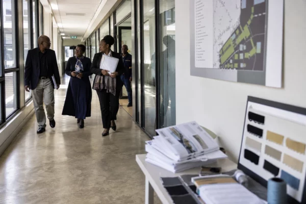 En Afrique du Sud, la filière textile de Newcastle vacille après le départ de travailleurs migrants
