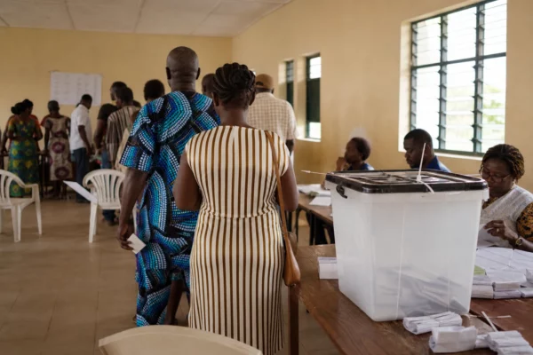 En France, la hausse des frais d’inscription menace l’accès des étudiants africains aux masters et complique les renouvellements