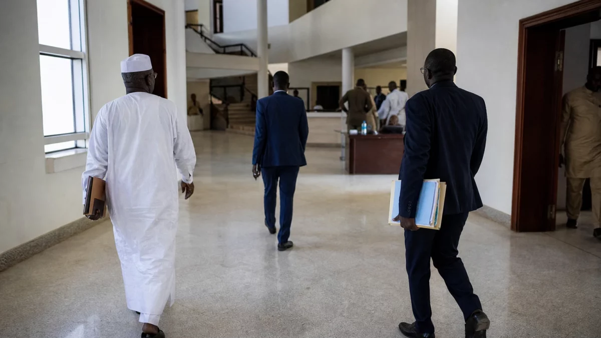 Au Tchad, la grâce présidentielle annoncée par Mahamat Idriss Déby relance le bras de fer autour de Succès Masra