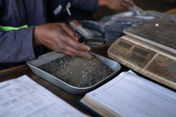 En RDC, l’arrêt des concentrés cuivre-cobalt oblige les miniers à miser sur la transformation locale