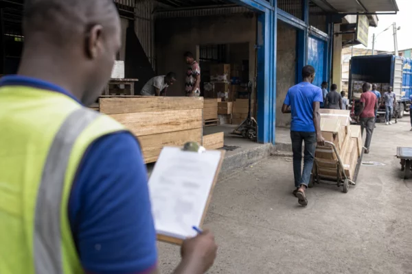 Puberté précoce en Afrique : pourquoi les médecins doivent repérer plus tôt un signal encore mal compris