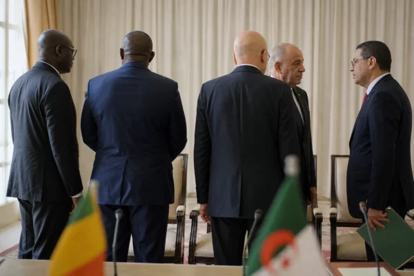 Mali et Algérie relancent le dialogue pour sécuriser leur frontière et peser sur le nord malien