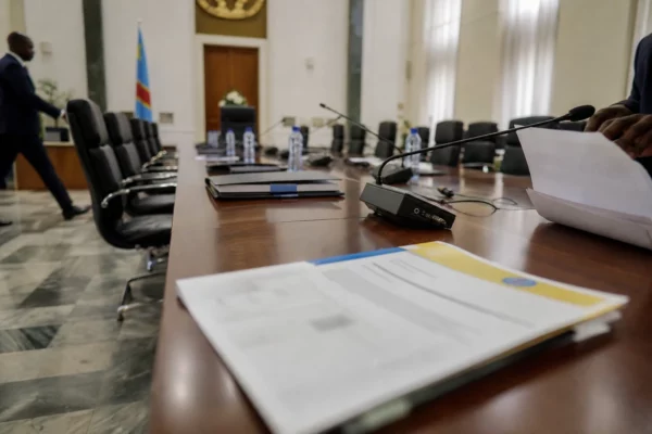 En RDC, le dialogue national de Tshisekedi se heurte à la question Kabila-Nangaa et au refus des lignes rouges
