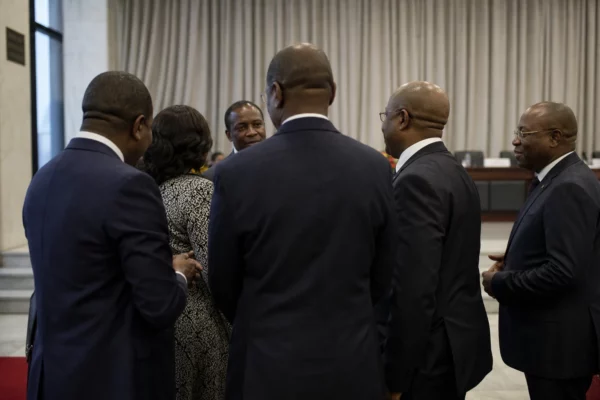 En RDC, le dialogue national de Tshisekedi déclenche déjà une bataille sur ses règles, ses acteurs et son issue