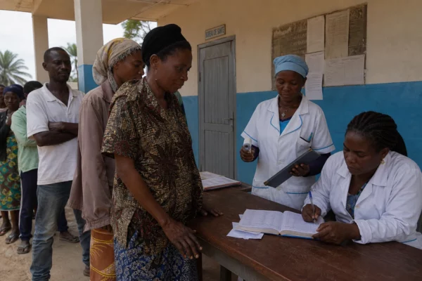 En RDC, l’épidémie d’Ebola gagne du terrain malgré la riposte et touche désormais une sixième province