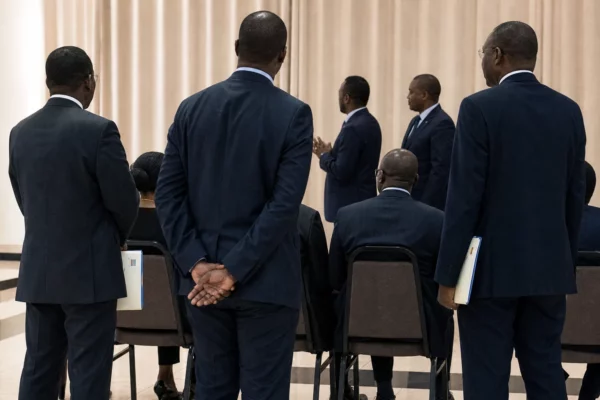 À N’Djamena, la grâce de neuf opposants teste la volonté de Déby d’ouvrir enfin le jeu politique au Tchad