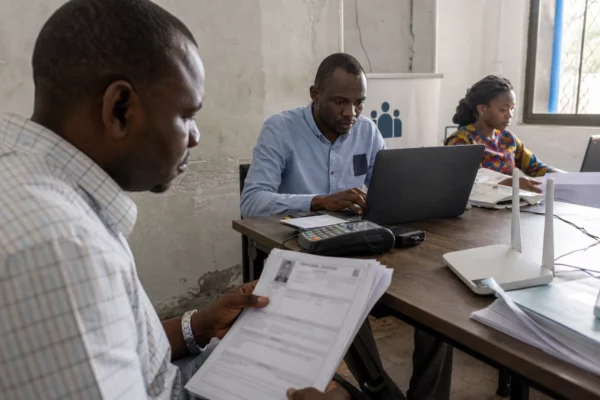 En RDC, la suspension des taxes numériques révèle le casse-tête entre recettes publiques et innovation fragile