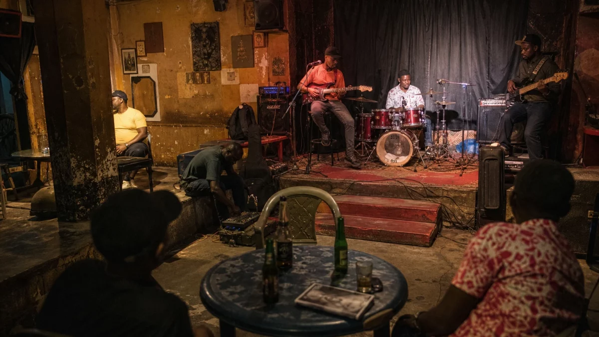 À Kinshasa, le Kimpwanza Bar reste le témoin vivant de la rumba congolaise et des combats pour l’indépendance
