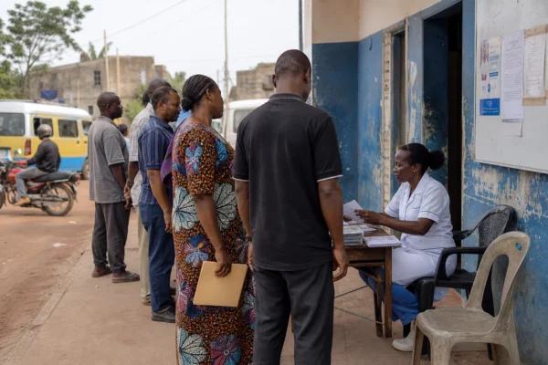 En RDC, Ebola atteint un niveau historique et met à l’épreuve la riposte sanitaire dans l’Est du pays