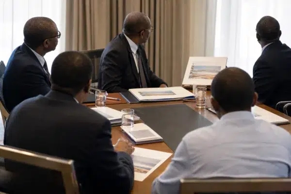 Djibouti mise sur le lac Assal pour transformer le sel en levier industriel malgré un site extrême
